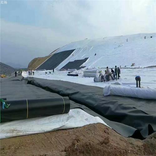 防滲膜的隔離功能降低雨水的侵蝕程度具體應用